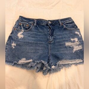 HOUSE OF HARLOW | jean shorts size 27